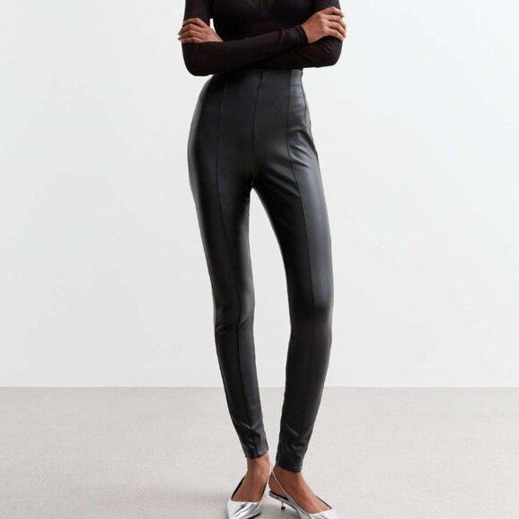 New Look Brand Tall Petite Black Faux Leather Tapered Pants Vegan, New, Sz 8 - Picture 1 of 6
